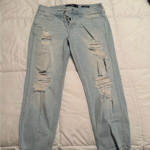 Hollister low rise boyfriend vintage stretch jeans